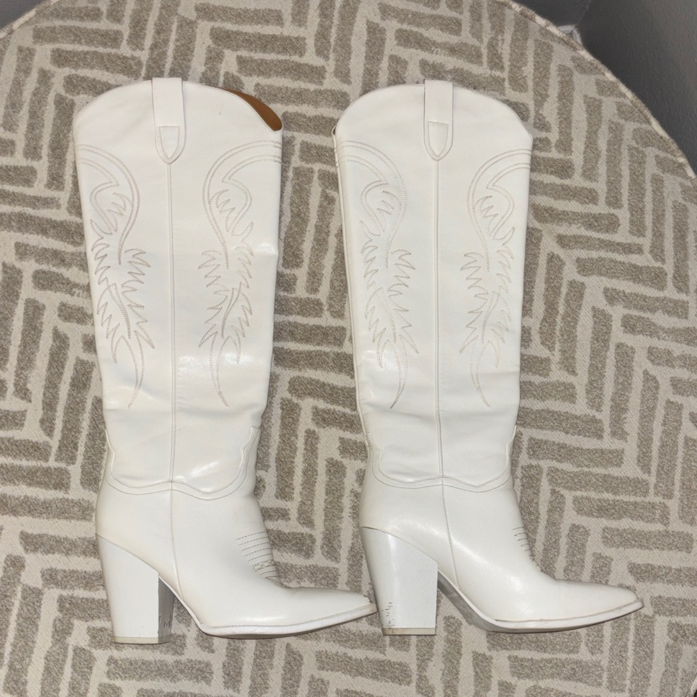 Chic White Western Knee-High Boots